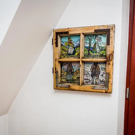 Zacisza Tetmajera Lägenhet