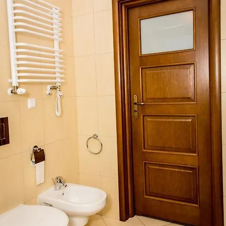 Zacisza Tetmajera Apartment